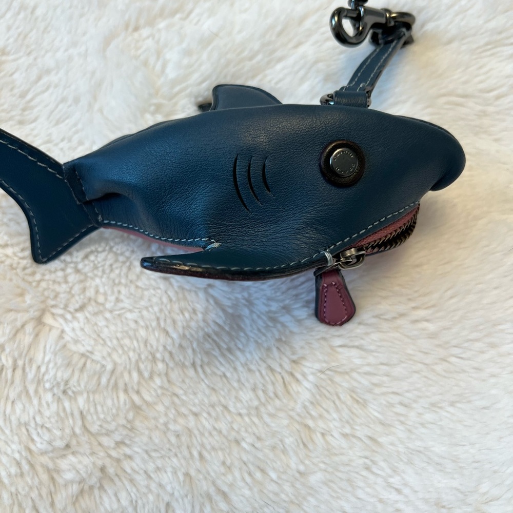 Coach Sharky coin purse